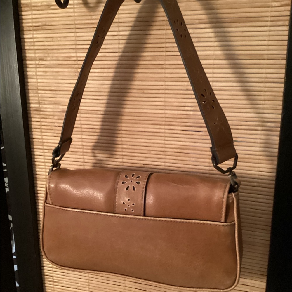 ๐ Vintage Y2K baby bag laser cut vegan leather camel brown tan small purse - Picture 5 of 9